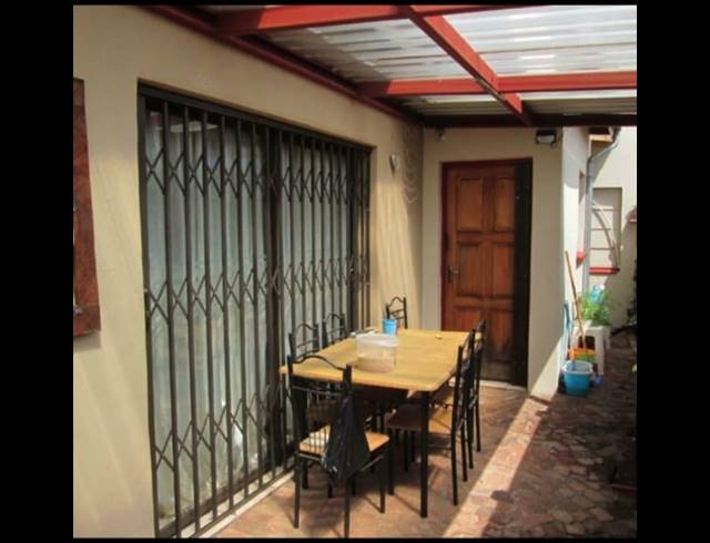 1 BEDROOM APARTMENT RENTED IN BRENTHURST